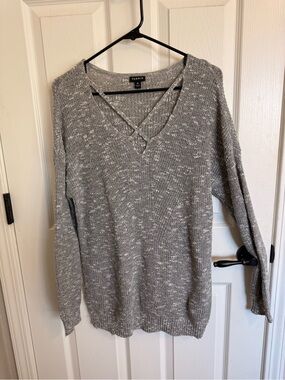 Torrid Gray Marled Knit Criss Cross V Neck Sweater Size 0